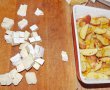 Cartofi noi la cuptor, cu porumb dulce si branza Camembert-2