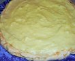 Tort Pavlova cu crema de vanilie  si fructe de padure-4