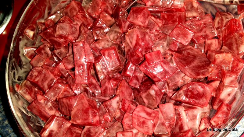 Salata de sfecla rosie cu branza Salakis