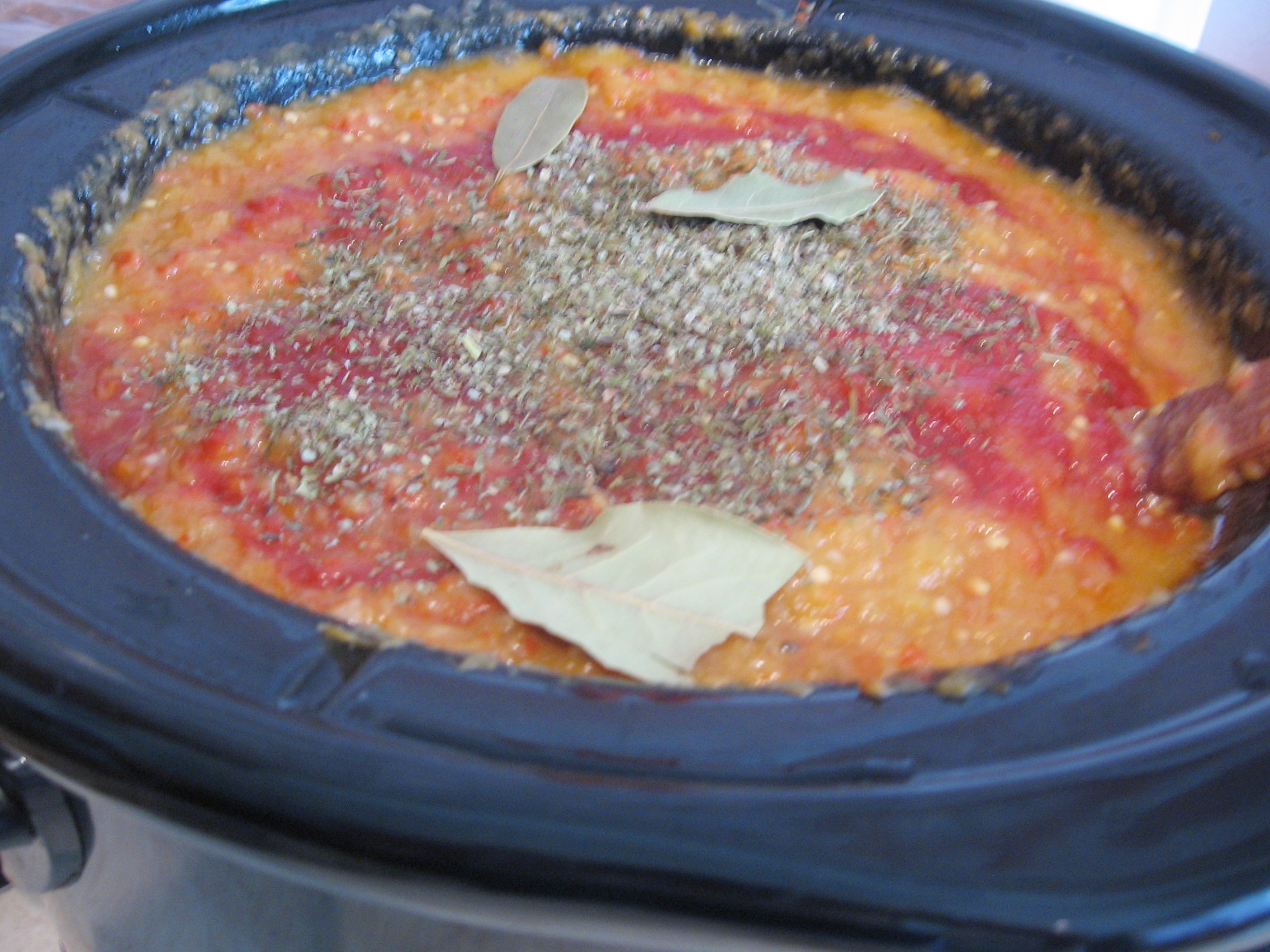 Zacusca, reteta clasica la slow cooker Crock-Pot 4,7 L