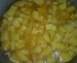 Mâncare de cartofi cu kaizer,  cârnăciori  și ardei copt-3