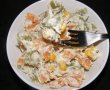 Salată de paste cu carne de pui şi maioneză-11