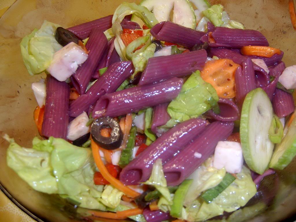 Penne rigate in salata vesela
