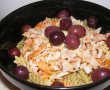 Salată de paste cu păstrăv afumat şi sos de roşii-7