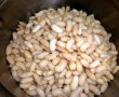 Reteta de mancare de fasole cu carnati afumati - Iahnie de fasole-3