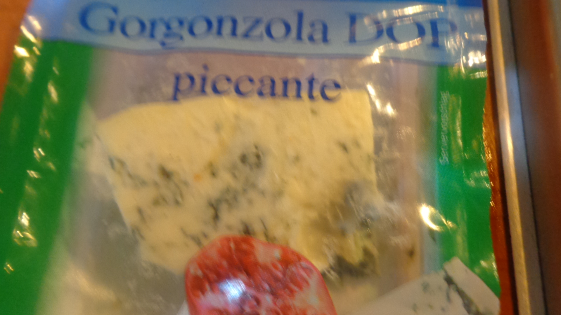 Pastrav  cu sos gorgonzola