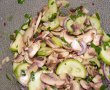 Salată de ciuperci cu dovlecel-9