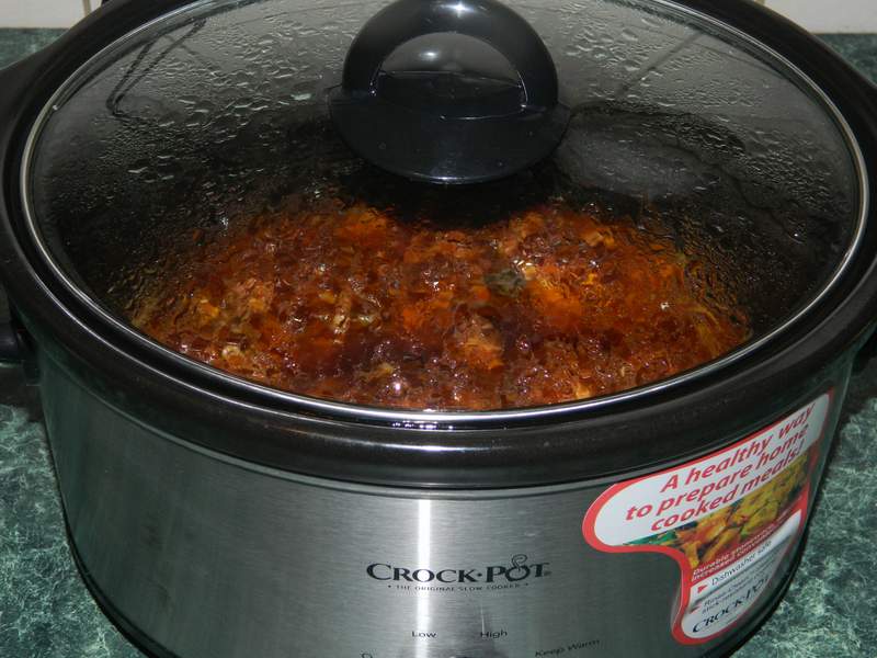 Pulpe de pui dulci-picante cu gnocchi la slow cooker Crock-Pot 4,7 L