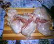 Carne de iepure in sos de rosii cu usturoi servita cu paste-1