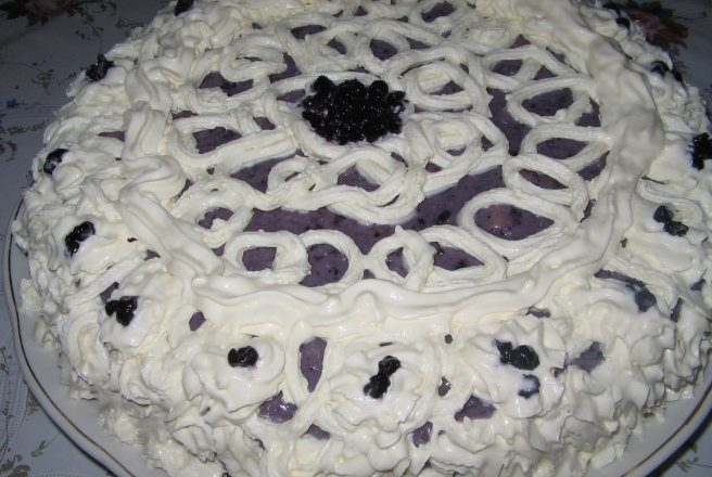 Tort "Flacara violet"
