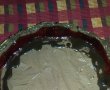 Tort cu crema de ciocolata si gem de coacaze-3