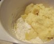 Tortulet cu mere, crema de vanilie si blat de biscuiti fara gluten-15