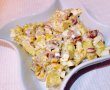 Salata de cartofi cu carnaciori si maioneza-3
