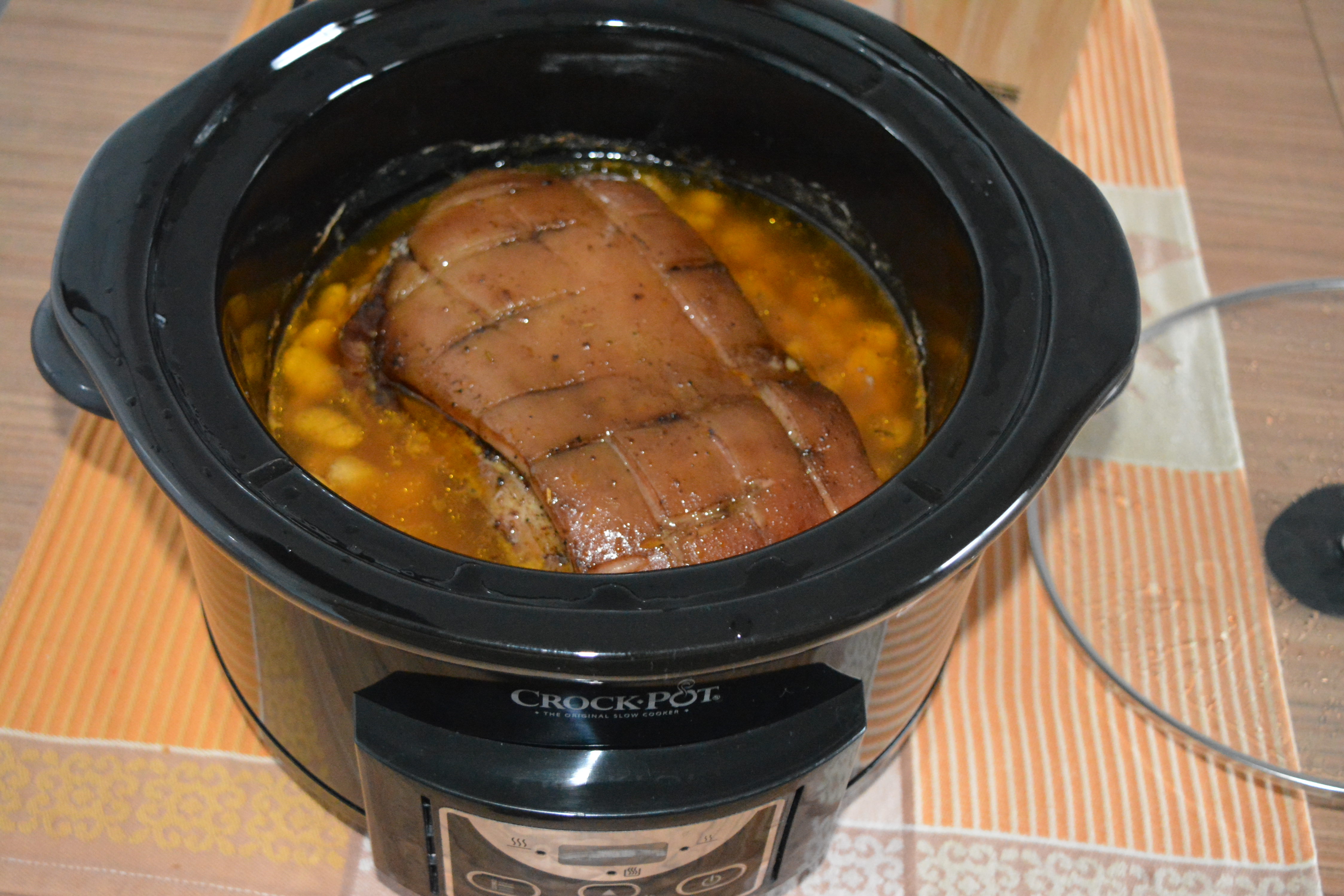 Facaluita lu’ Godina la slow cooker Crock-Pot 4,7 L Digital