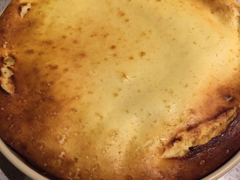 Cheesecake cu lamaie delicios