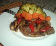 Carne cu ciuperci la cuptor si legume la tigaie-12