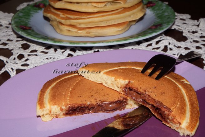 Pancakes cu miez de ciocolata