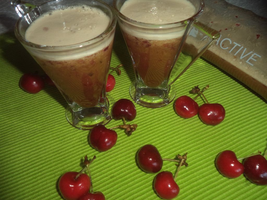 Smoothie din cirese