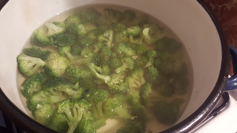 Mazare cu broccoli  sote