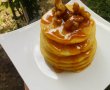 Pancakes cu nectarine si miere-6