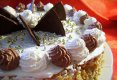 retete culinare - Tort cu nuca, ciocolata si bezea 35331