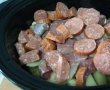 Gulas de porc la slow cooker Crock-Pot-2