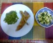 Friptura de miel cu fasole verde si salata de castraveti-6