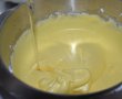 Desert prajitura cu iaurt si mere umplute-3
