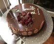 Desert tort cu mousse de ciocolata si zmeura-1