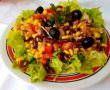 Salata mexicana pe pat de salata verde-7