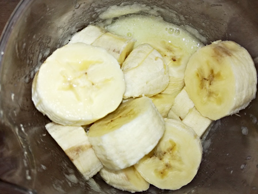 Milkshake cu pepene galben si banane