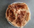 Placinta crocanta de pui cu iaurt si ierburi proaspete-0