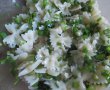 Salata de farfalle, cu file de macrou in ulei-3