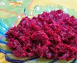 Salata proaspata de sfecla rosie cu hrean si chimen-12
