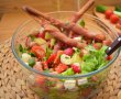Salata de legume cu mozzarella, servita cu grisine in bacon-5