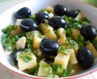 Salata de cartofi, cu ceapa verde si masline-0