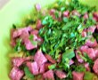 Salata de fasole verde cu salam si iaurt-5