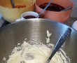Desert tort cu crema de mascarpone si fructe de padure-12