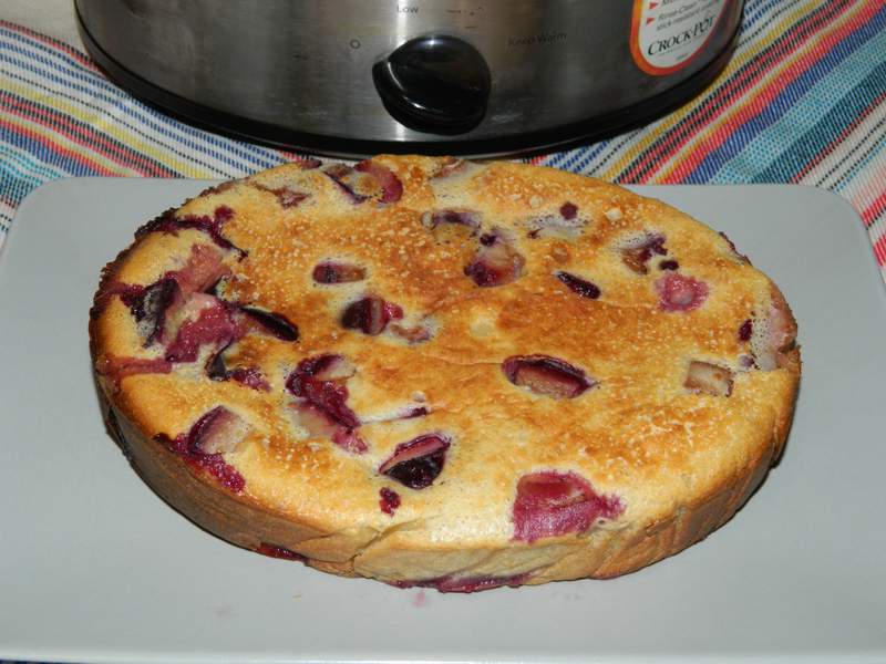Clafoutis cu prune la slow cooker Crock-Pot