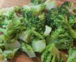 Tagliatelle cu broccoli, cheddar si sticks-5