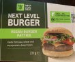 Burger vegan cu legume pai prajite-1