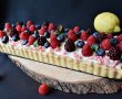 Desert tarta cu crema de lamaie si fructe de padure-7