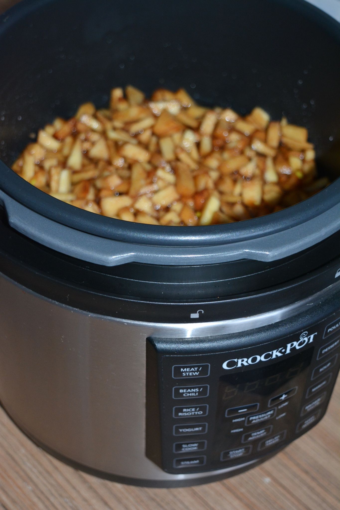 Gem de gutui cu lavanda la Multicooker Crock Pot Express cu gatire sub presiune