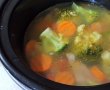Ciorba cu broccoli, costita afumata si linte la slow cooker Crock Pot-7