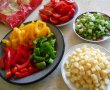 Salata calda de paste, cu legume si mozzarella-2