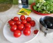 Salata cu rosii cherry, telemea si masline-2