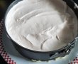 Desert tort cu pandispan si jeleu de gutui-3