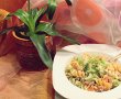 Salata de paste tricolore cu polonezi si muraturi-4