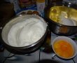 Desert prajitura cu prune, nuci si crema de vanilie-5