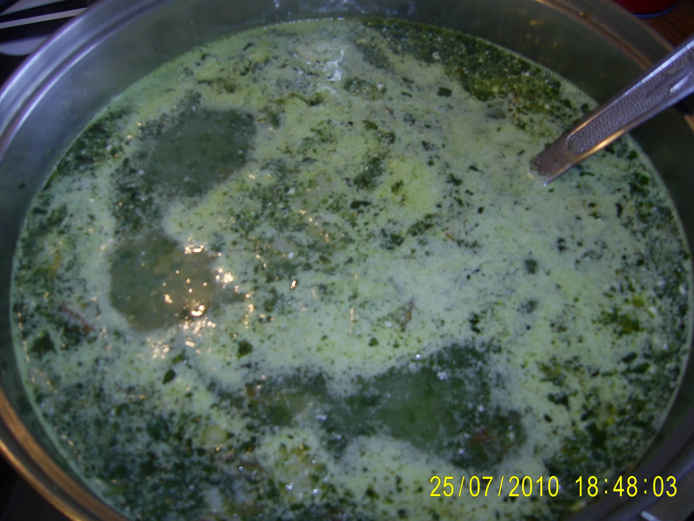 Supa de spanac cu sunculita